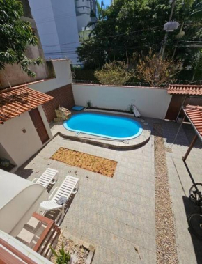 Casa com piscina centro BC